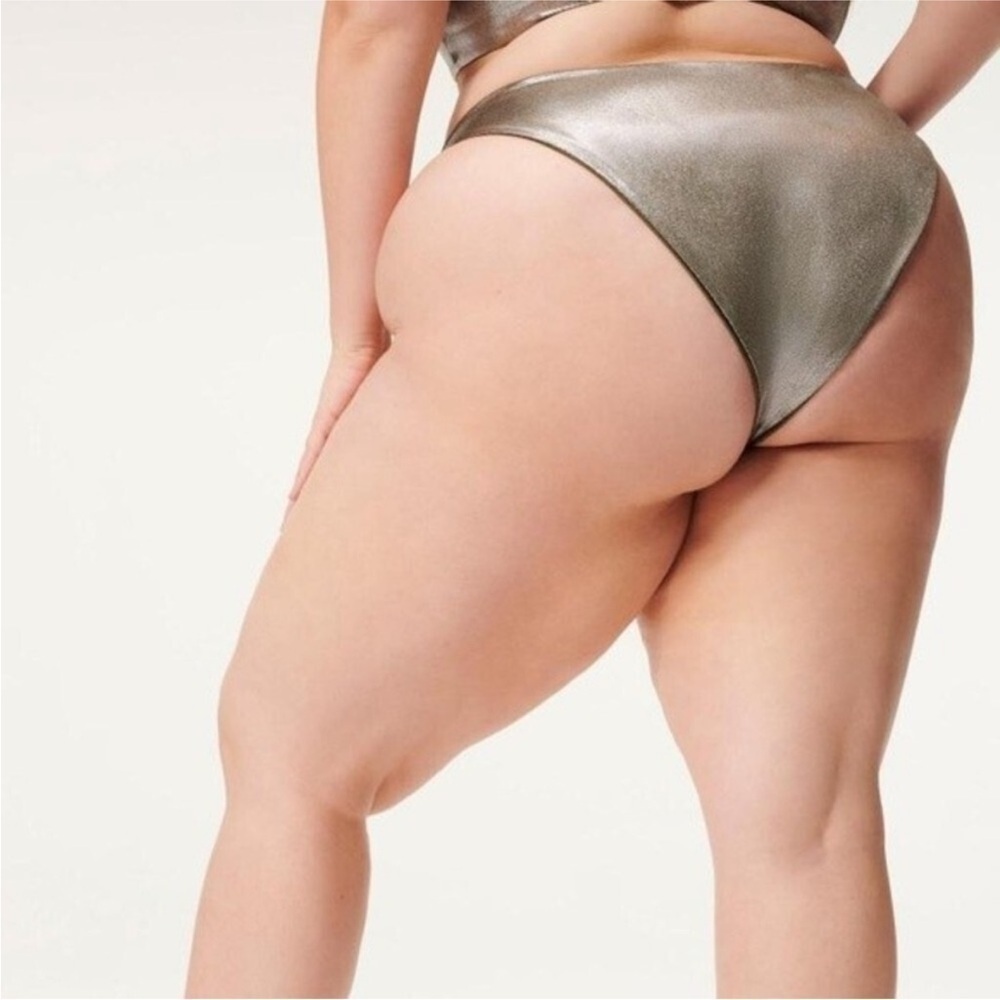 Good American Reversible Better Bikini Bottom in Stormy Foil